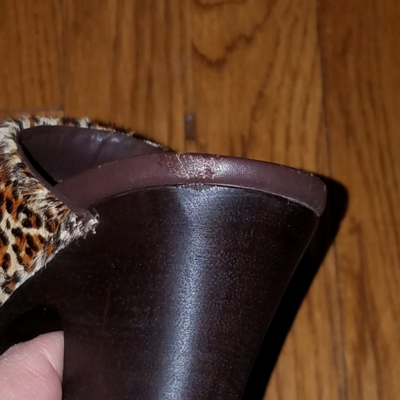 FIRM PRICE DANSKO Rae Leopard sz 39 Clogs Heels - Picture 6 of 6